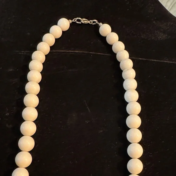 Tatty Devine Colorful bird parrot Pendant Necklace - Picture 5 of 5